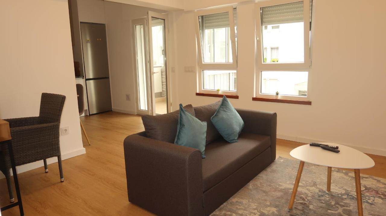 Apartamento Renovado No Centro Da Cidade - Casa4 Κοΐμπρα Εξωτερικό φωτογραφία